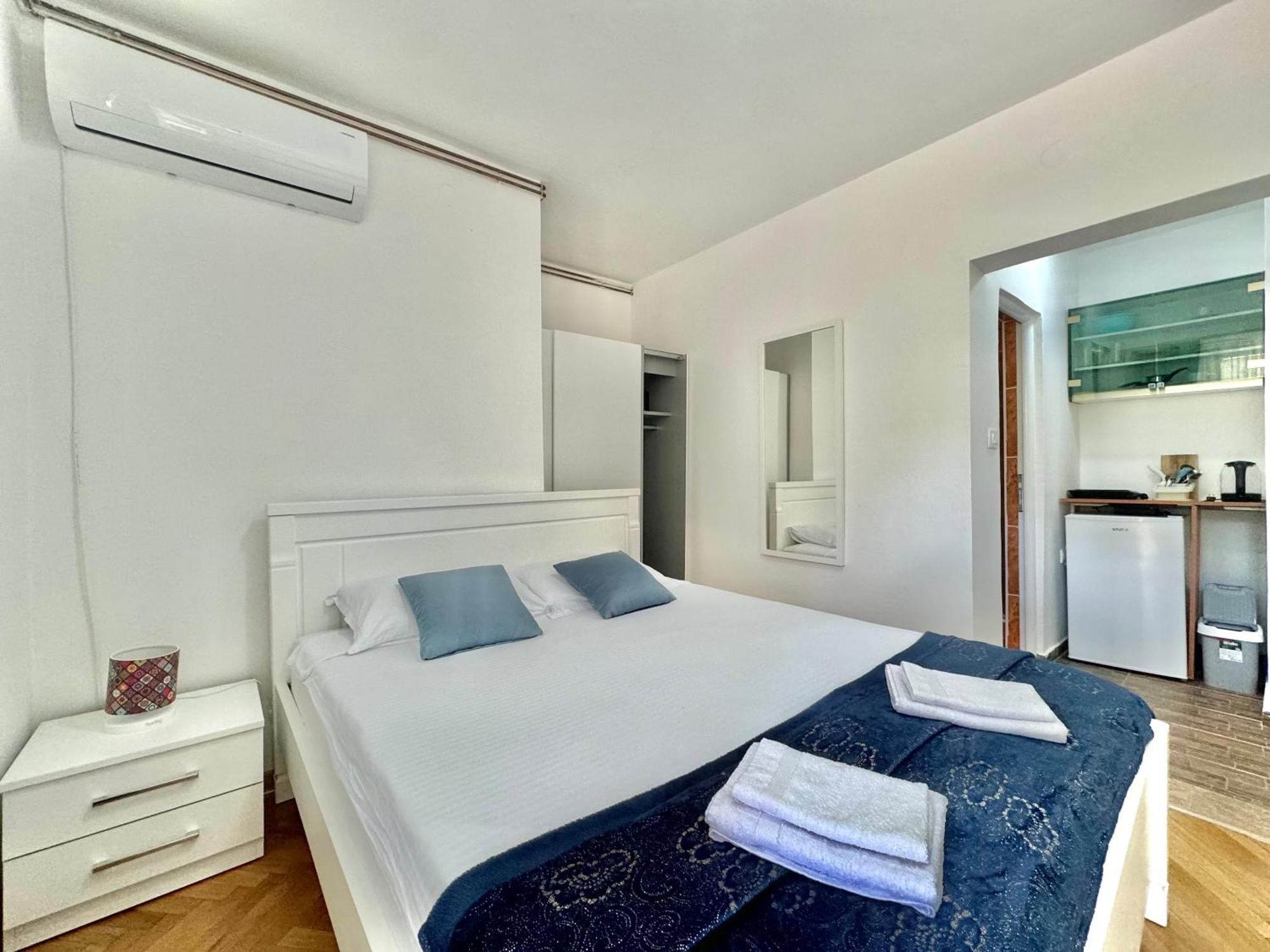 For-A Apartmani Bečići Exterior foto